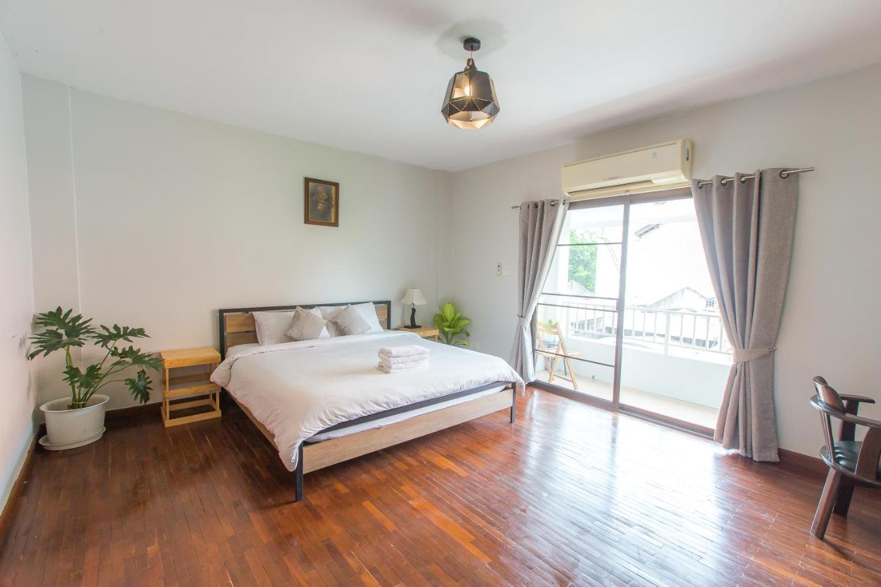 The Little Siri Hotel Chiang Mai Ngoại thất bức ảnh