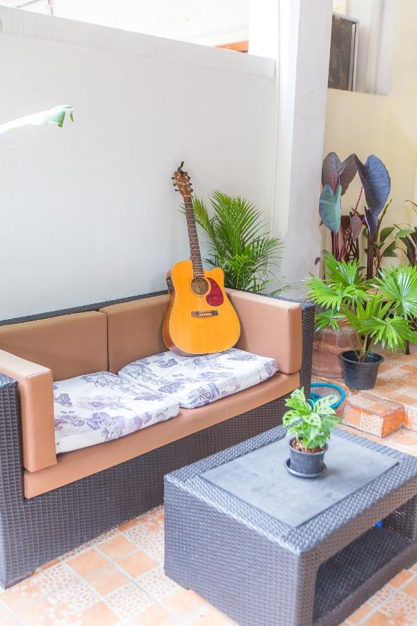 The Little Siri Hotel Chiang Mai Ngoại thất bức ảnh