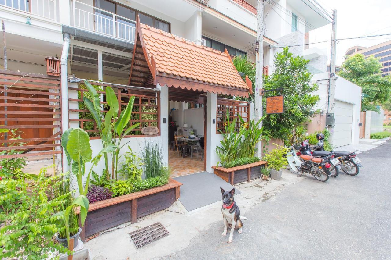 The Little Siri Hotel Chiang Mai Ngoại thất bức ảnh
