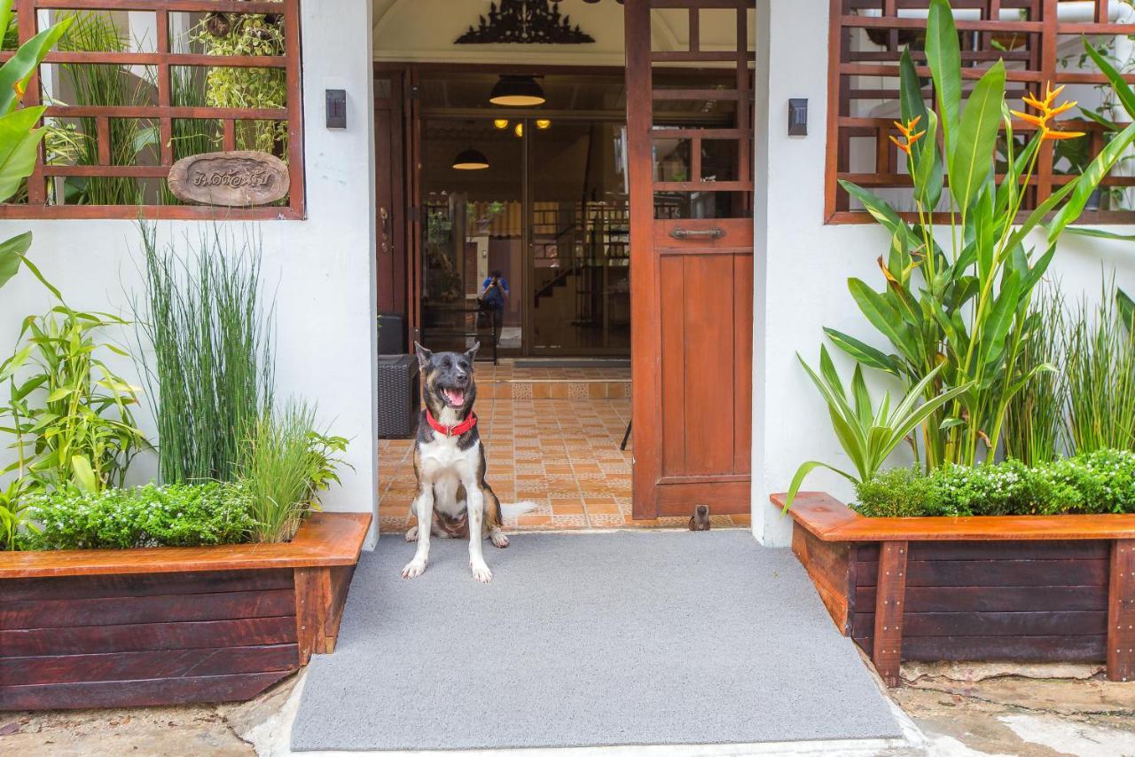 The Little Siri Hotel Chiang Mai Ngoại thất bức ảnh
